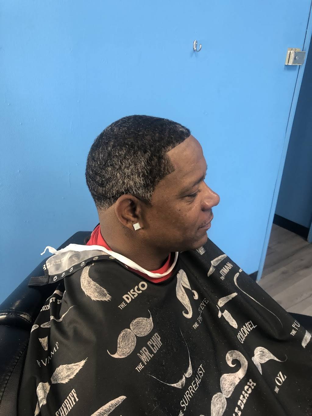 ICU Lookin Barber Studio LLC | 8308 Broadway St, Houston, TX 77061, USA | Phone: (346) 352-4987