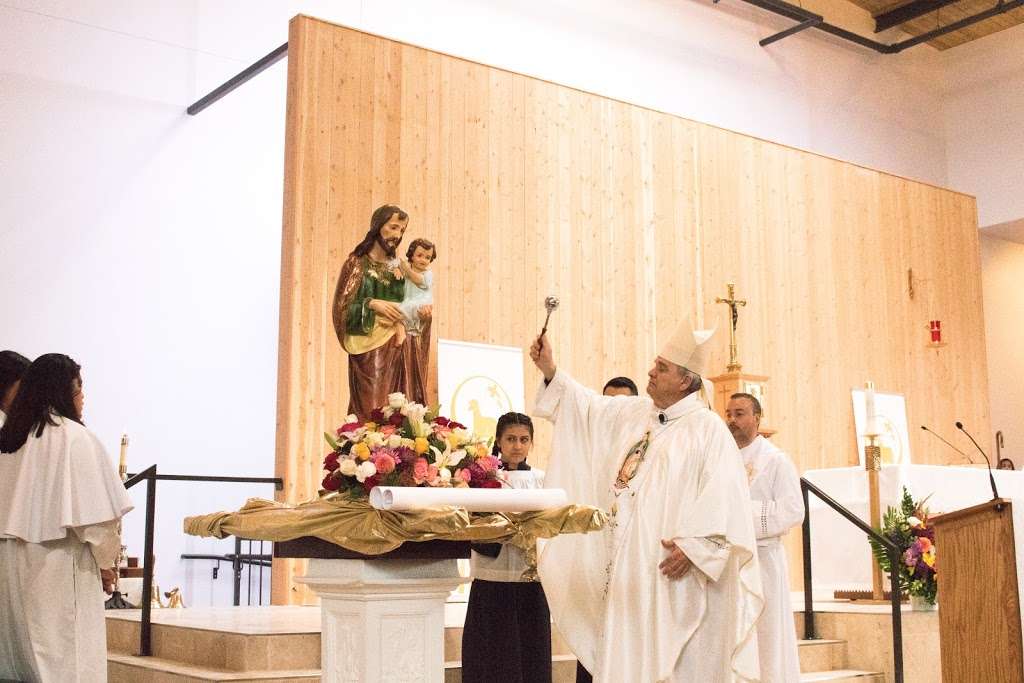 Chapel of St. Joseph at Shrine of Our Lady of Guadalupe | Des Plaines, IL 60016, USA | Phone: (847) 294-1806