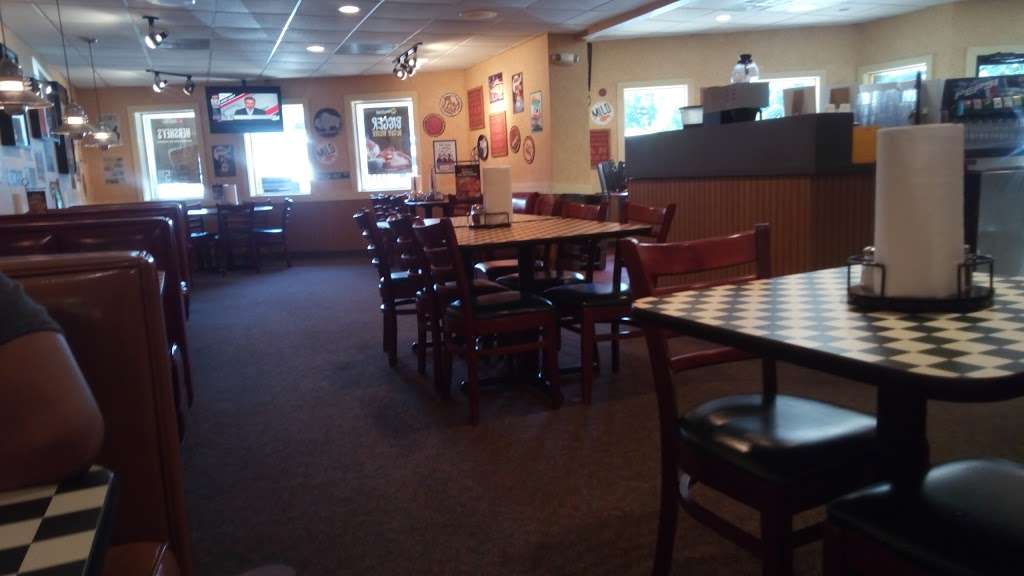 Pizza Hut | 9728 Red Arrow Hwy, Bridgman, MI 49106, USA | Phone: (269) 465-6900