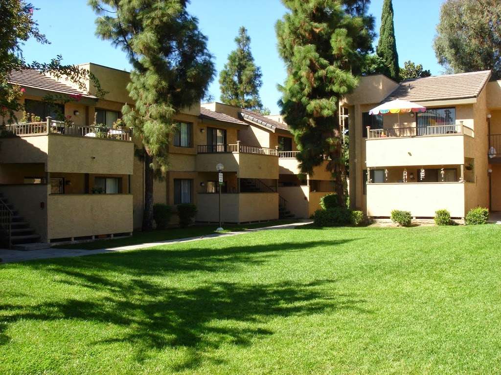 Colony Ridge Apartments | 17400 Arrow Blvd, Fontana, CA 92335 | Phone: (909) 350-1900