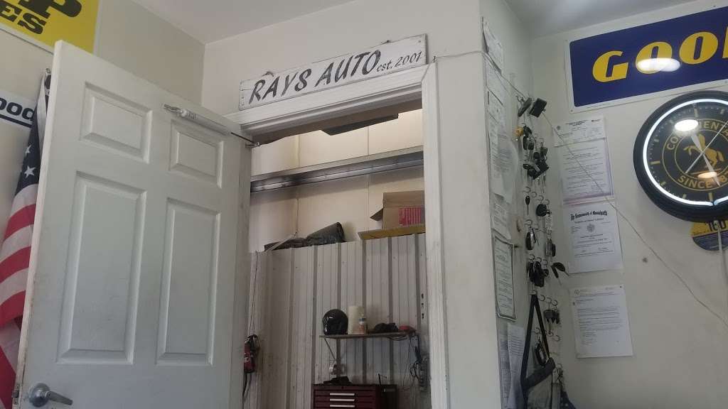 Rays Auto | 232 West St, Milford, MA 01757, USA | Phone: (508) 422-9711