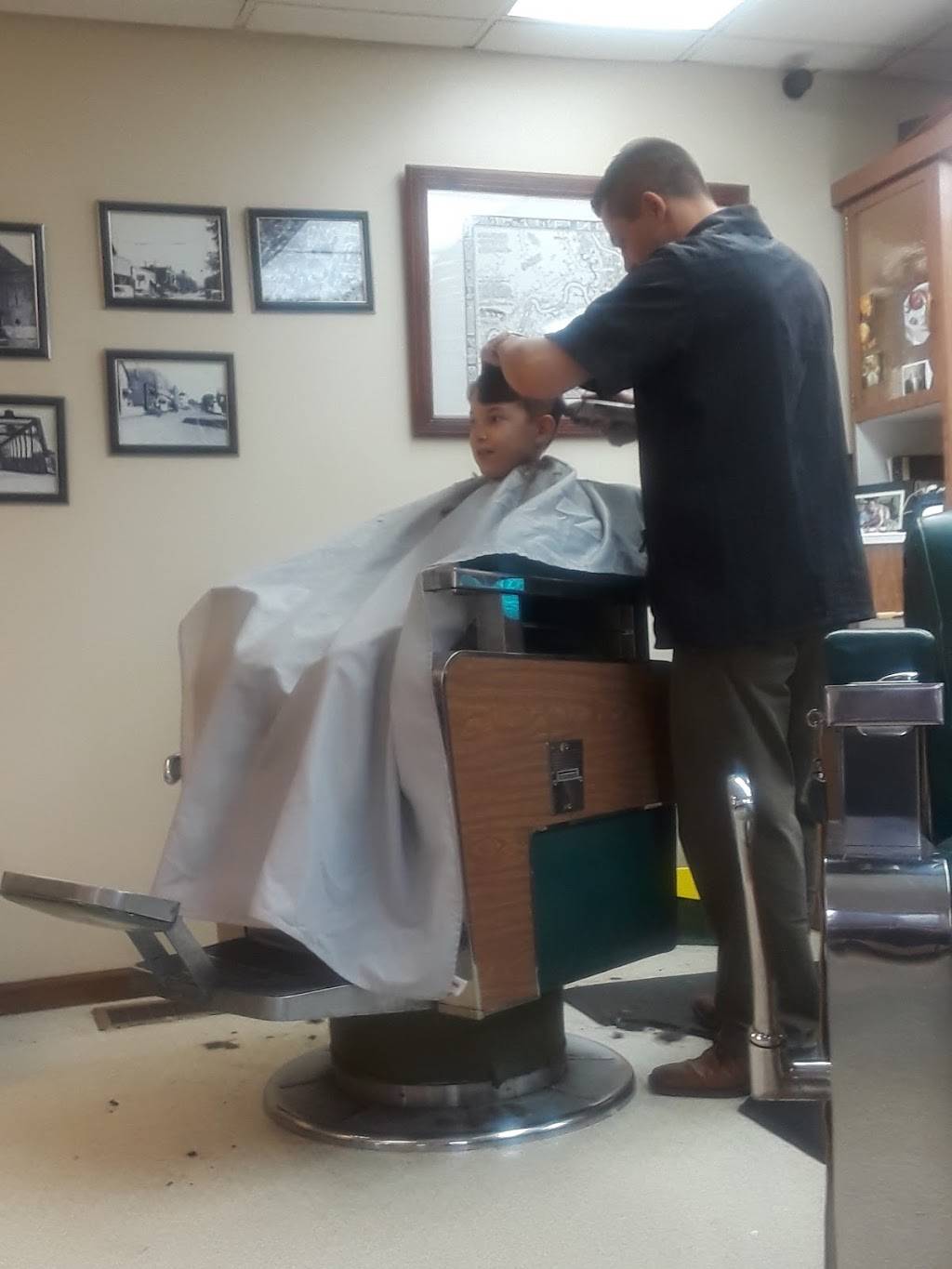 Bens Barber Shop | 1615 Sherman Blvd, Fort Wayne, IN 46808, USA | Phone: (260) 755-5469