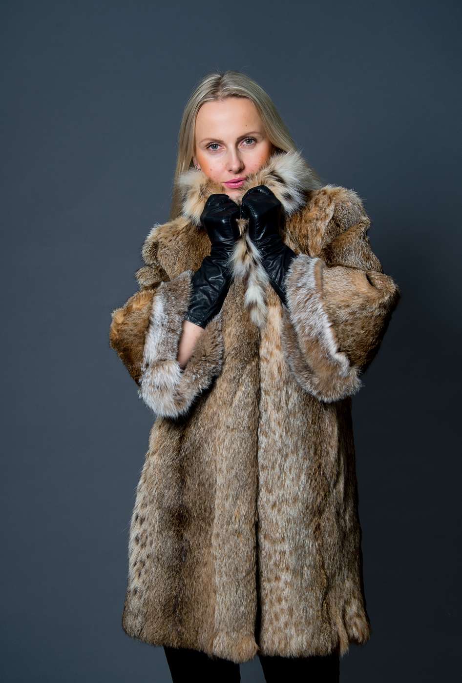 Christos Furs And Leather Design House | 10411 W Cermak Rd, Westchester, IL 60154, USA | Phone: (708) 562-3877