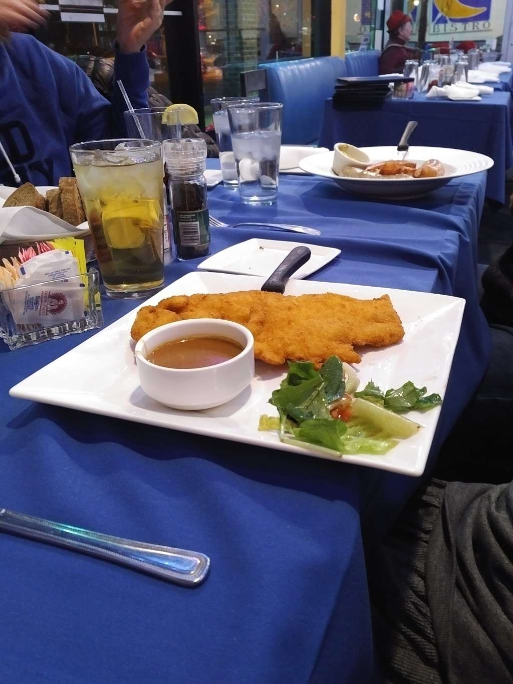 Euro Bistro | 314 Elden St, Herndon, VA 20170, USA | Phone: (703) 481-8158
