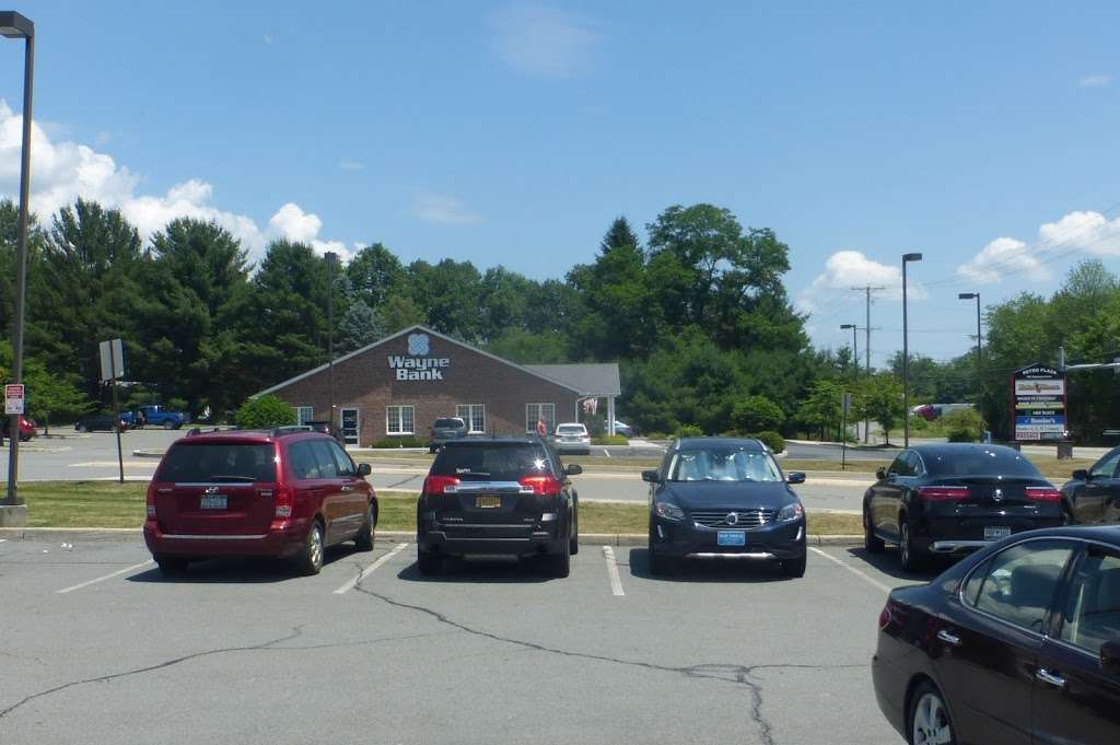 Wayne Bank | 5165 Milford Road Meadowlake, Marshalls Creek Rd, East Stroudsburg, PA 18302, USA | Phone: (570) 223-0300