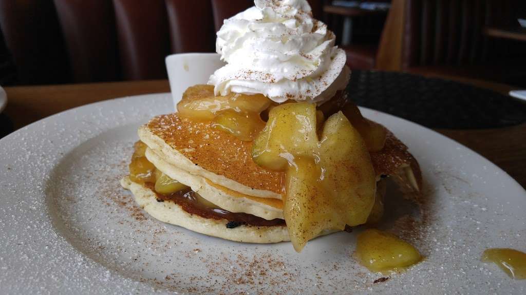 Paradise Cove Beach Cafe | 28128 Pacific Coast Hwy, Malibu, CA 90265, USA | Phone: (310) 457-2503