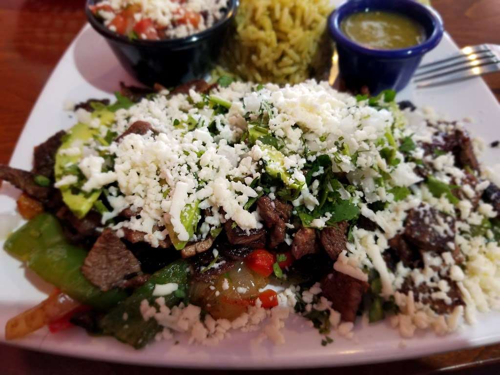 Salsa Street Mexican Restaurant and Cantina | 1025 W Main St, Sleepy Hollow, IL 60118 | Phone: (847) 551-5489