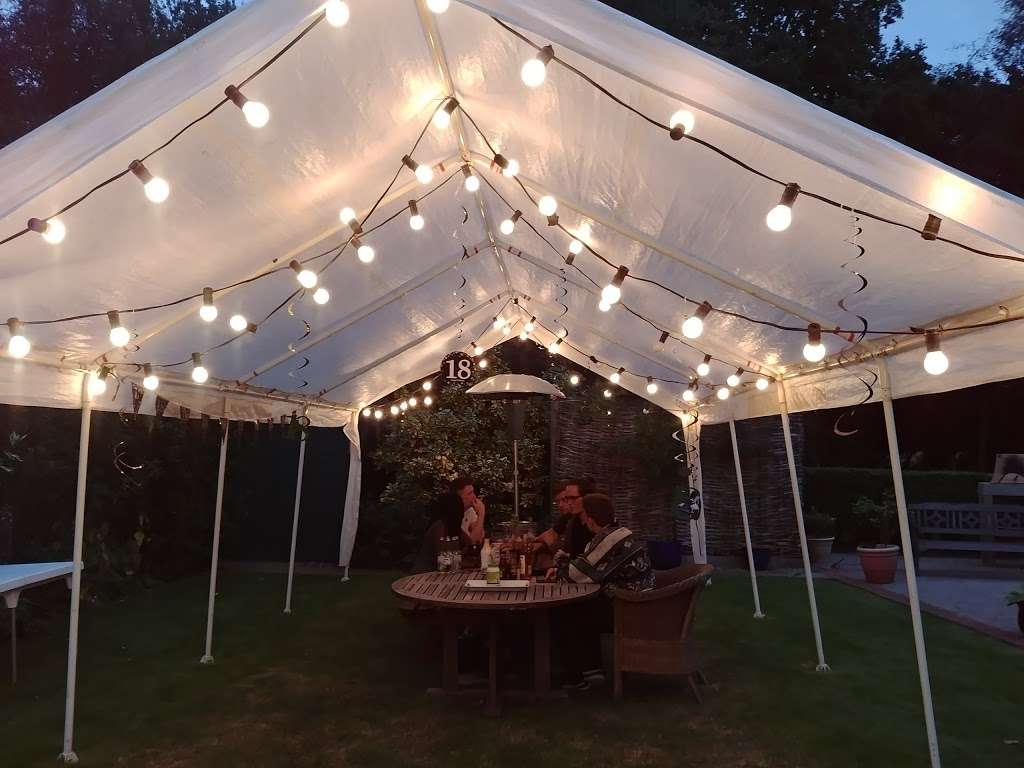 Nightless Copse B & B | Rusper Rd, Capel, Dorking RH5 5HE, UK | Phone: 01306 713247