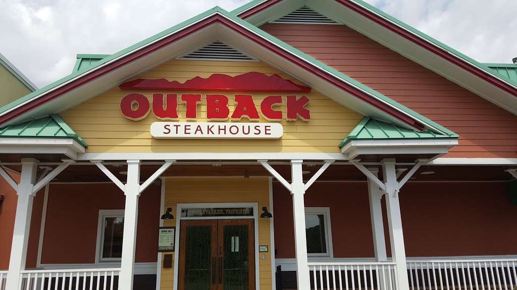 Outback Steakhouse | 116 Newtown Rd, Danbury, CT 06810, USA | Phone: (203) 790-1124