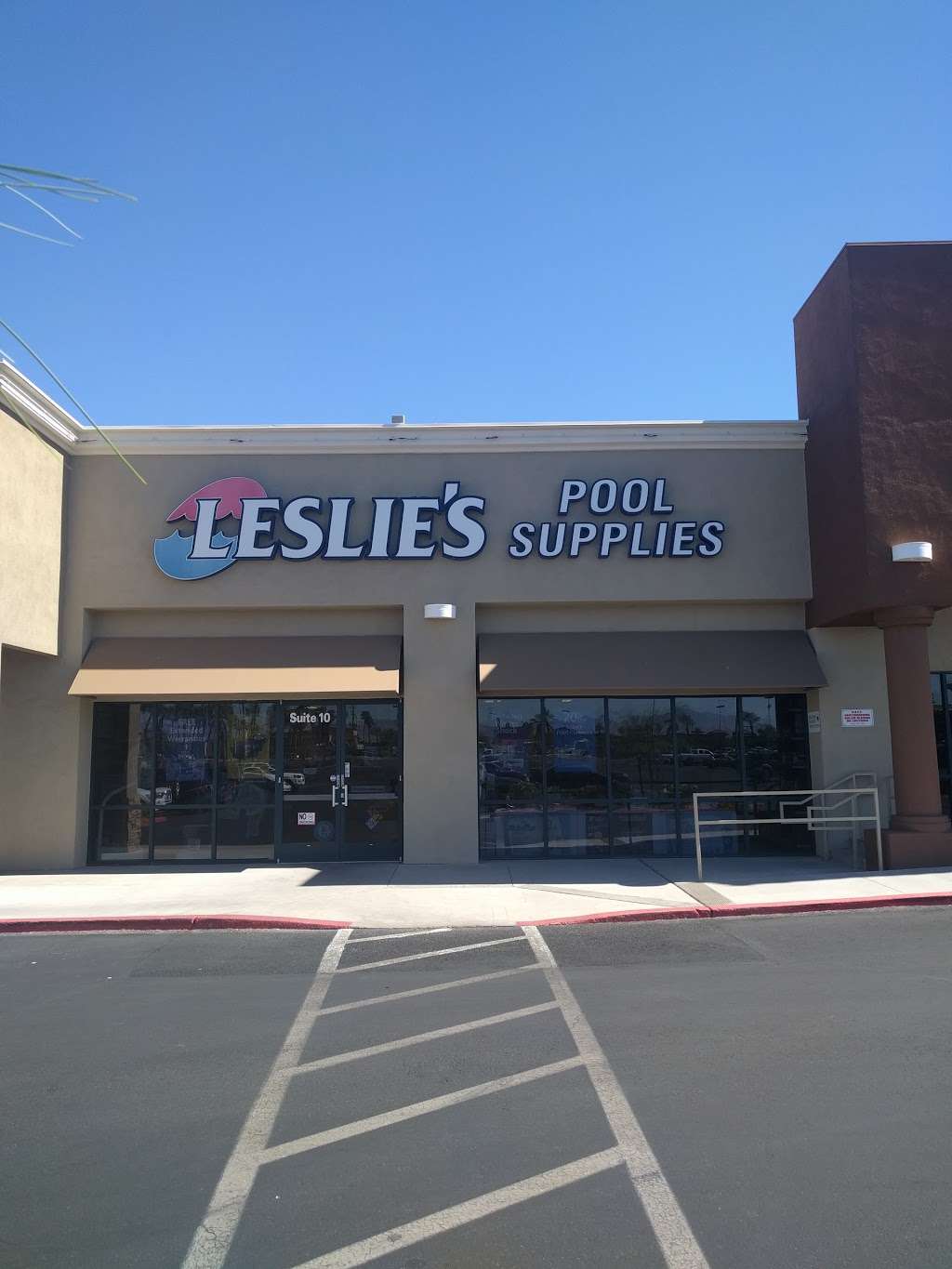 Leslies Pool Supplies, Service & Repair | 9850 S Maryland Pkwy, Las Vegas, NV 89183, USA | Phone: (702) 897-4614