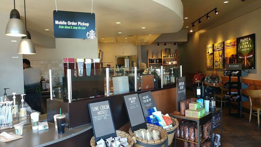 Starbucks | 5906 Del Amo Blvd A, Lakewood, CA 90713 | Phone: (562) 377-0187