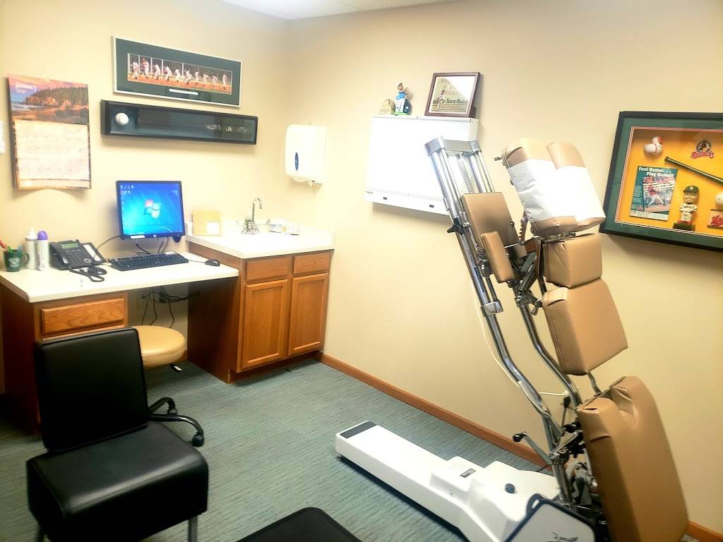 LSM Chiropractic • Madison East | 3205 E Washington Ave, Madison, WI 53704, USA | Phone: (608) 249-7657