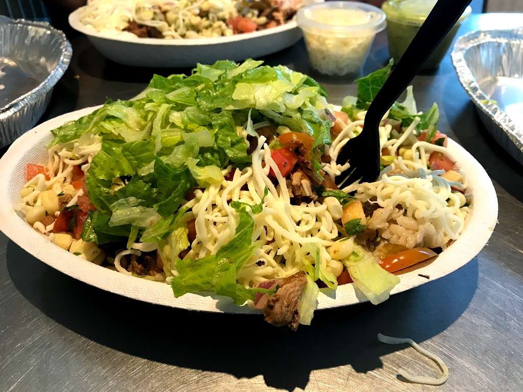 Chipotle Mexican Grill | 1166 Hempstead Turnpike, Uniondale, NY 11553, USA | Phone: (516) 483-1026