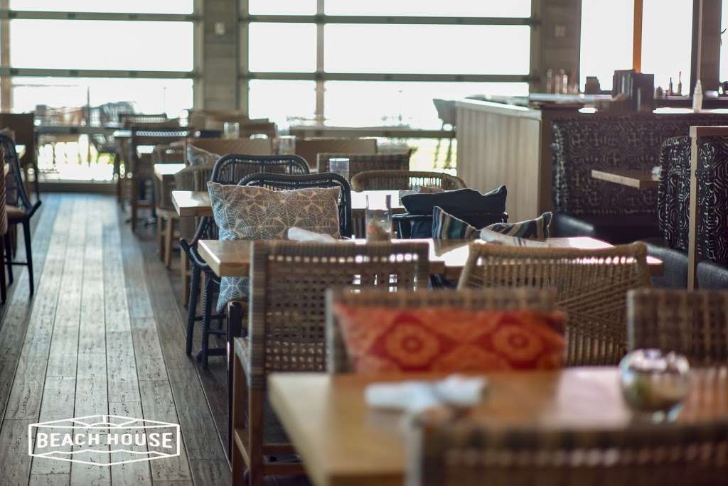 Beach House | 270 N Pompano Beach Blvd, Pompano Beach, FL 33062, USA | Phone: (954) 607-6530
