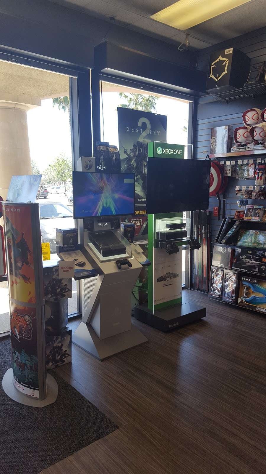 GameStop | 16232 E Foothill Blvd B, Fontana, CA 92335, USA | Phone: (909) 355-1564