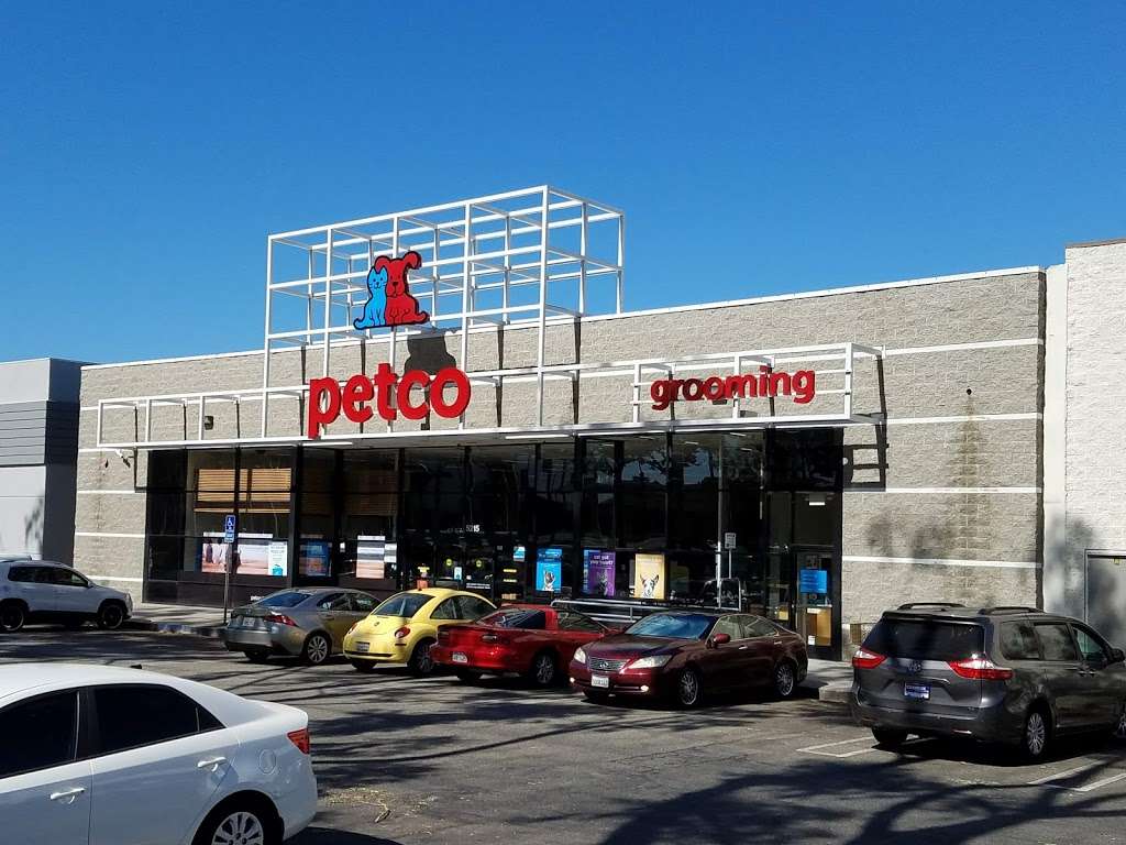 Petco | 5215 Lakewood Blvd, Lakewood, CA 90712, USA | Phone: (562) 630-2888