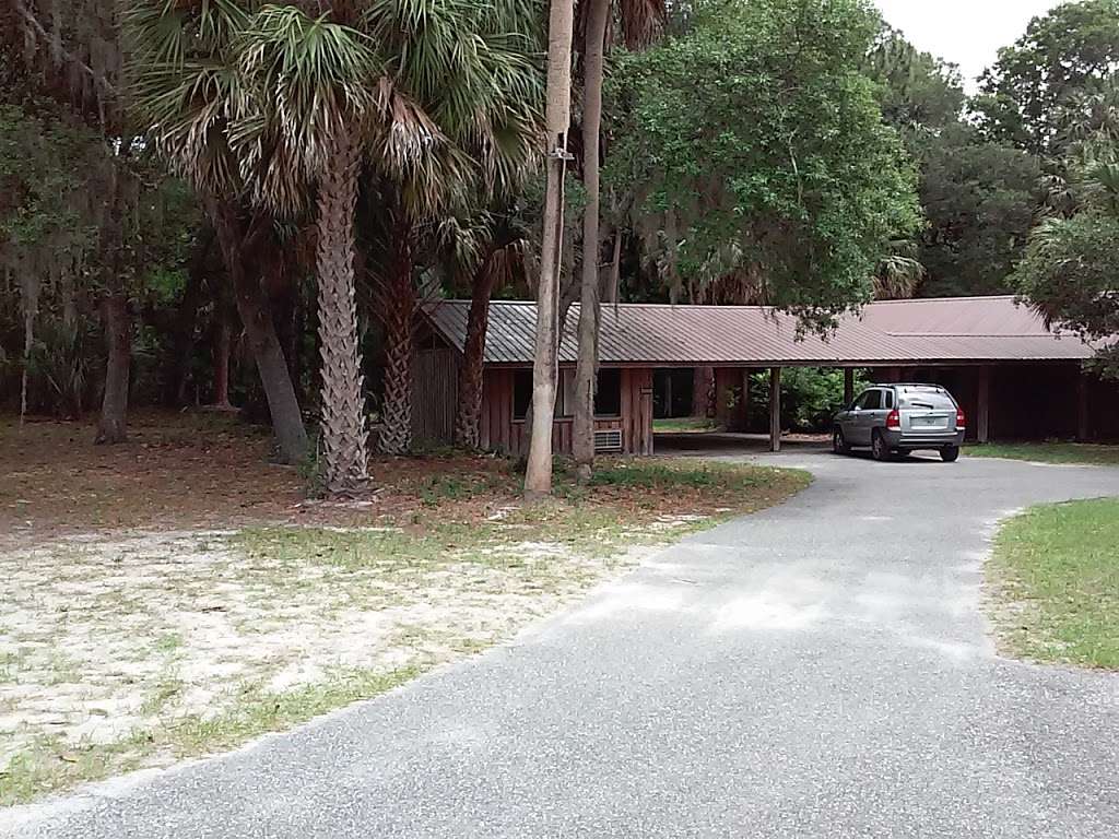 The Hammock House On Wekiva River | 30218 Wekiva River Rd, Sorrento, FL 32776, USA | Phone: (352) 266-9326