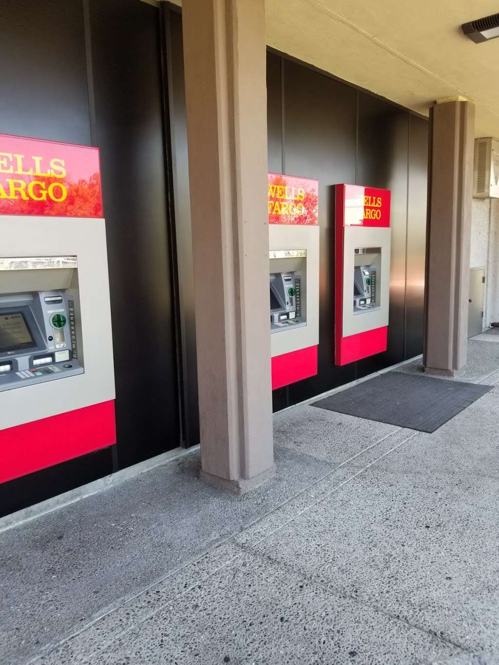 Wells Fargo Bank | 46973 Warm Springs Blvd, Fremont, CA 94539, USA | Phone: (510) 490-2731