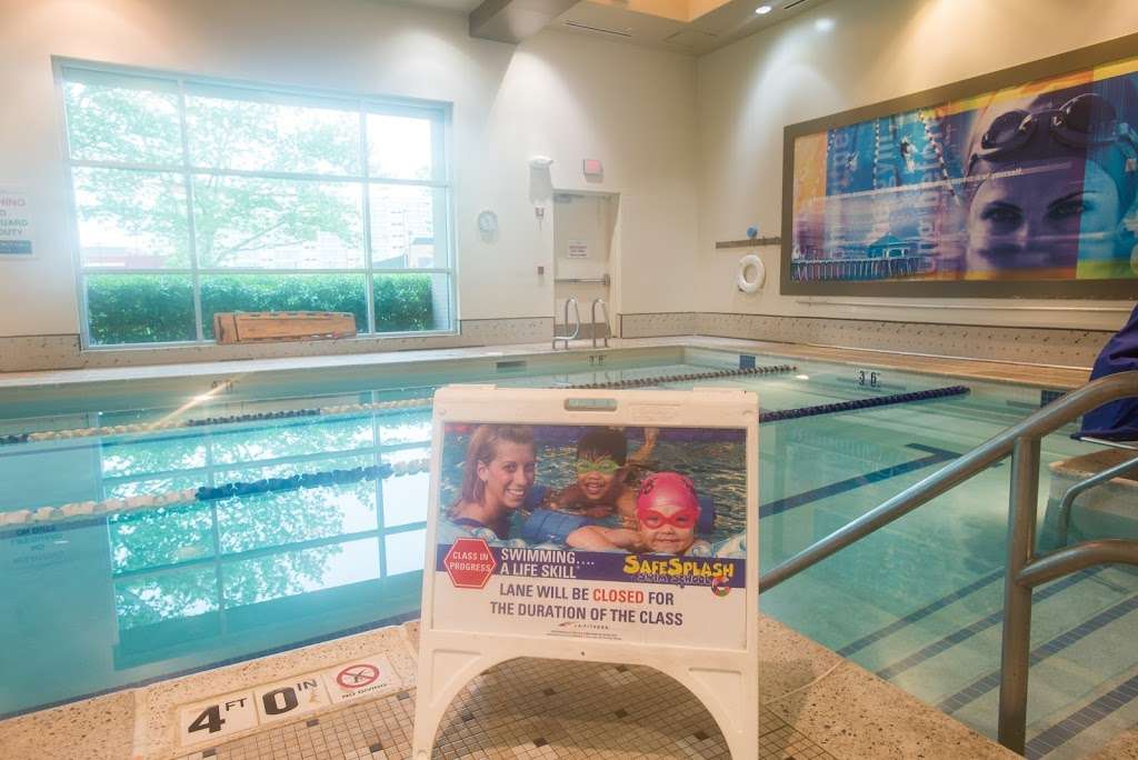 SafeSplash Swim School - Secaucus | 485 Harmon Meadow Blvd, Secaucus, NJ 07094, USA | Phone: (201) 289-8640