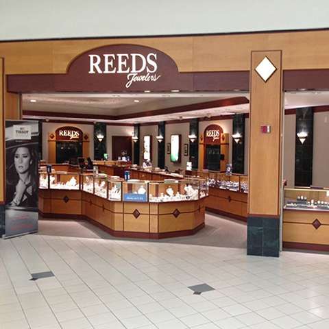 REEDS Jewelers | Volusia Mall, 1700 W International Speedway Blvd #260, Daytona Beach, FL 32114, USA | Phone: (386) 258-0075