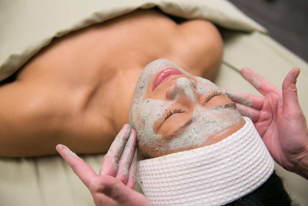 Spa at the Heritage Hotel | 522 Heritage Rd, Southbury, CT 06488, USA | Phone: (203) 267-2639