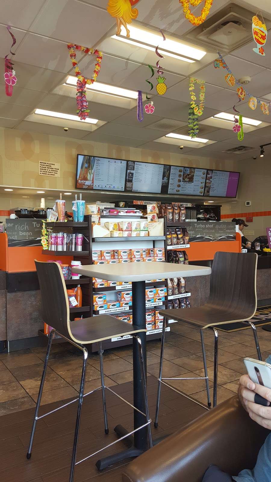 Dunkin Donuts | 555 Lincoln Hwy, Fairless Hills, PA 19030, USA | Phone: (215) 428-3600