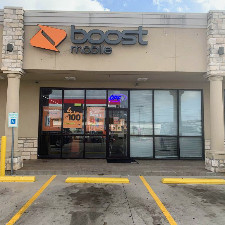 Boost Mobile - Twin Wireless | Boost Mobile, 1900 E Anderson Ln, Austin, TX 78752 | Phone: (512) 821-9199