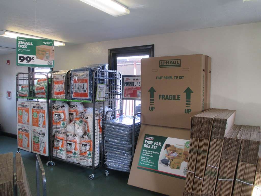 U-Haul Moving & Storage of Abington | 403 Bedford St, Abington, MA 02351, USA | Phone: (339) 469-2970