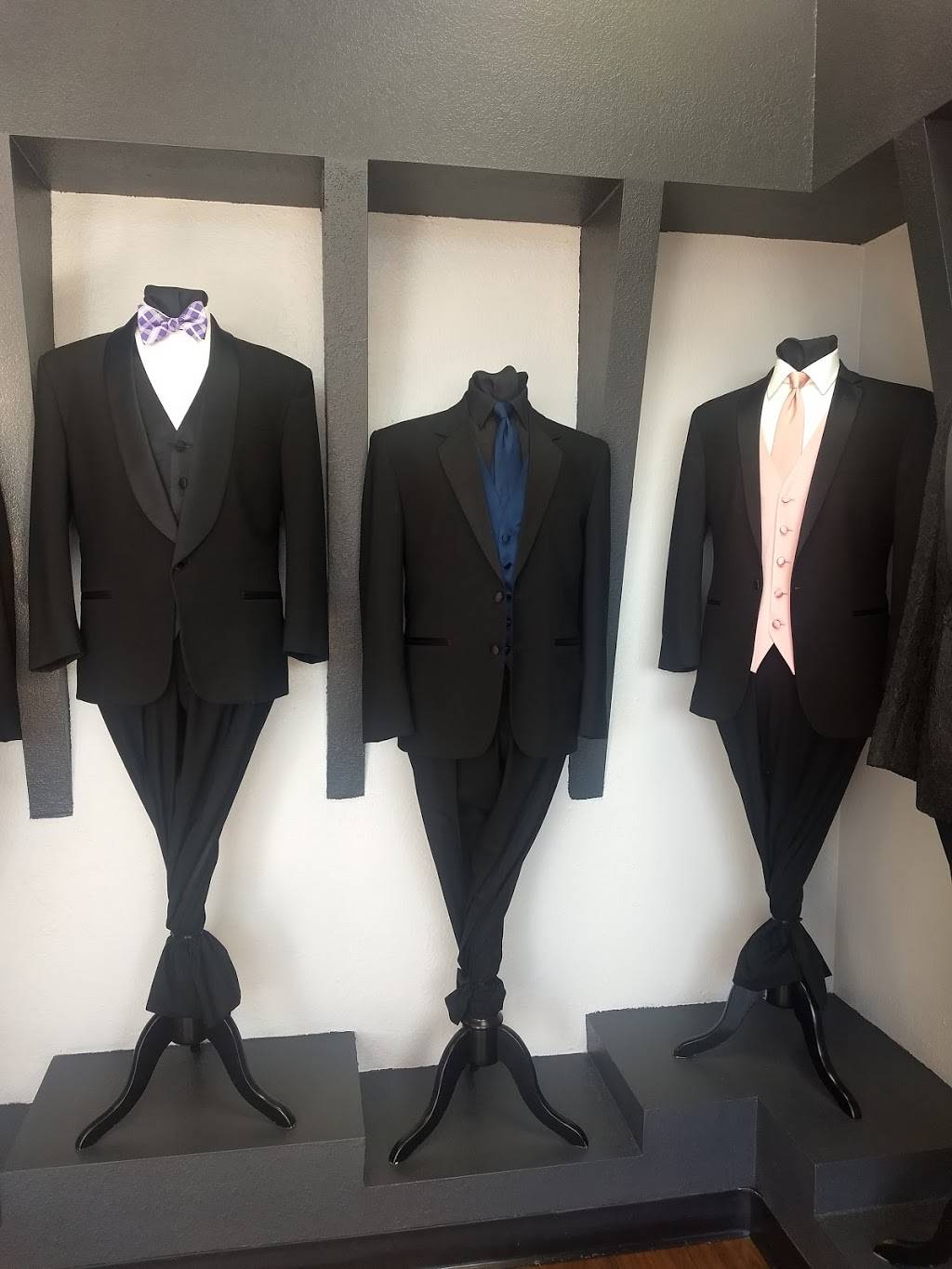 Angels Tuxedos | 6622 W Camelback Rd, Glendale, AZ 85301, USA | Phone: (623) 848-3331