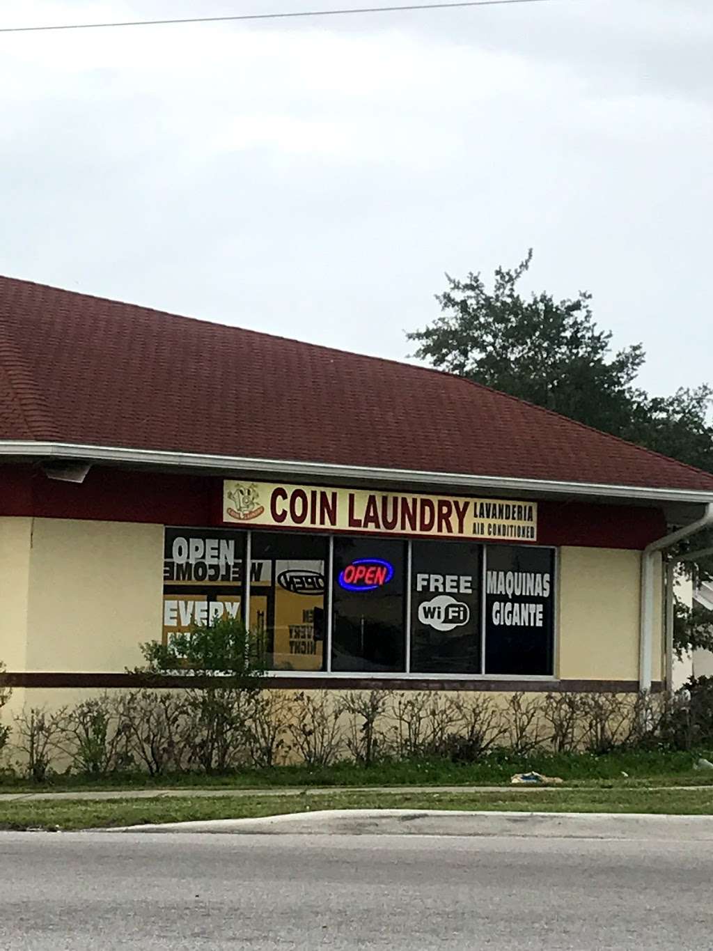 Haines City Coin Laundry | 1702 E Hinson Ave, Haines City, FL 33844