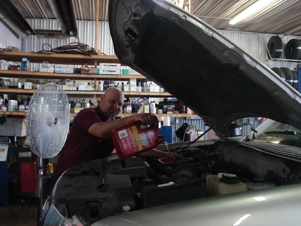 Automotive Specialists Inc | 102 W 16th St, Rushville, IN 46173, USA | Phone: (765) 932-2886