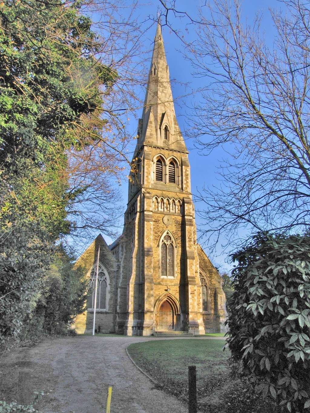 St Annes Church of Brookfield CofE - Saint Annes, Highgate | 106 Highgate W Hill, Highgate, London N6 6AP, UK | Phone: 020 8340 5190