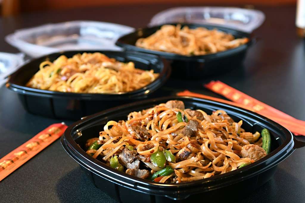 HuHot | 14697 Delaware St, Westminster, CO 80023, USA | Phone: (303) 450-4648