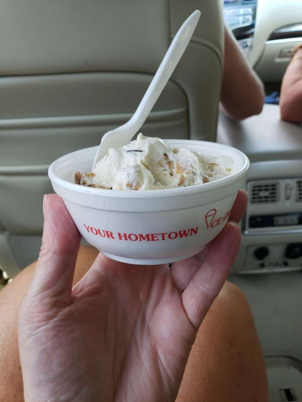 Cliffs Homemade Ice Cream | 1475 US-46, Ledgewood, NJ 07852 | Phone: (973) 584-9721