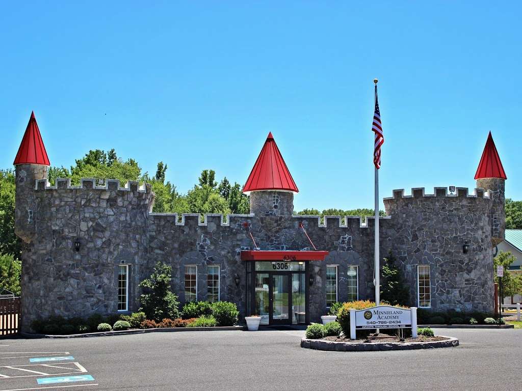 Minnieland Academy at The Castle | 6306 Old Plank Rd, Fredericksburg, VA 22407, USA | Phone: (540) 786-2434