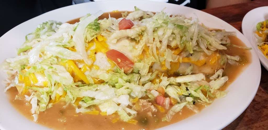 Santiagos Mexican Restaurant | 150 1st St, Fort Lupton, CO 80621, USA | Phone: (303) 857-4797