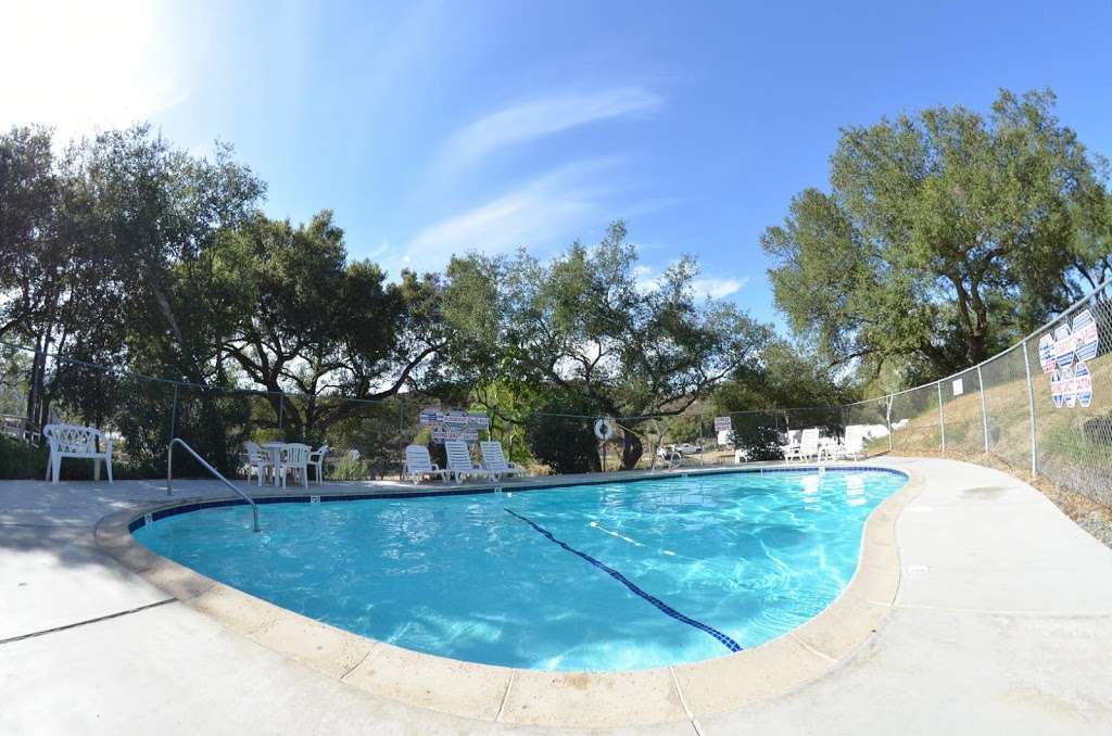 Champagne Lakes RV Resort | 8310 Nelson Way, Escondido, CA 92026, USA | Phone: (760) 749-7572