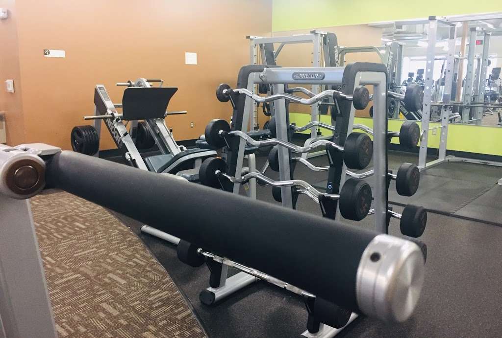 Anytime Fitness | 8202 N Loop 1604 W, San Antonio, TX 78249 | Phone: (210) 877-5305