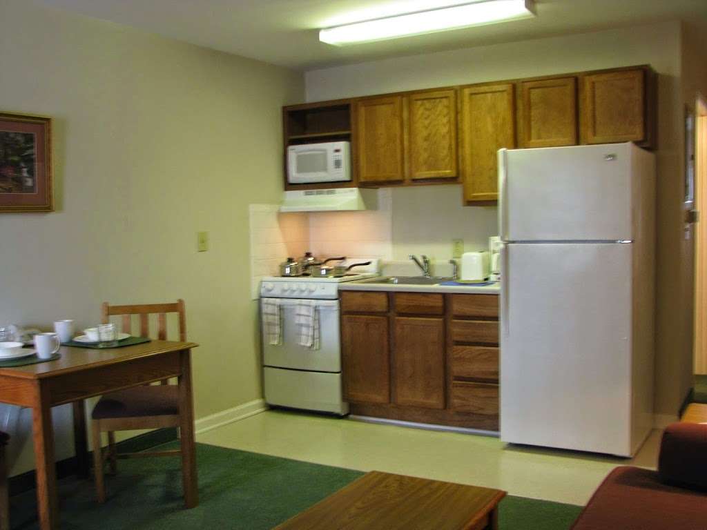 Affordable Suites of America | 1225 FedEx Dr SW, Conover, NC 28613, USA | Phone: (828) 464-7100