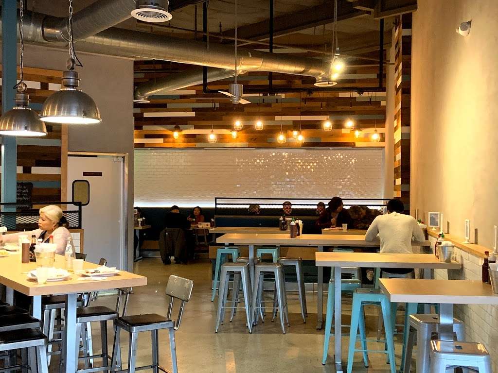 The Fancy Fish | 9430 Mira Mesa Blvd #5B, San Diego, CA 92126, USA | Phone: (858) 586-6228