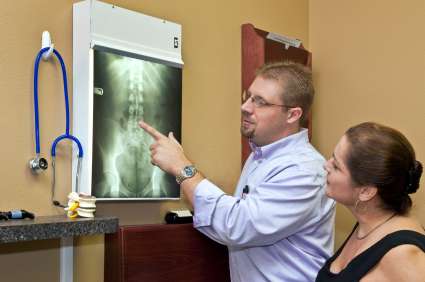 HealthSource Chiropractic of Plainfield IN | 144 N Perry Rd, Plainfield, IN 46168, USA | Phone: (317) 839-3900