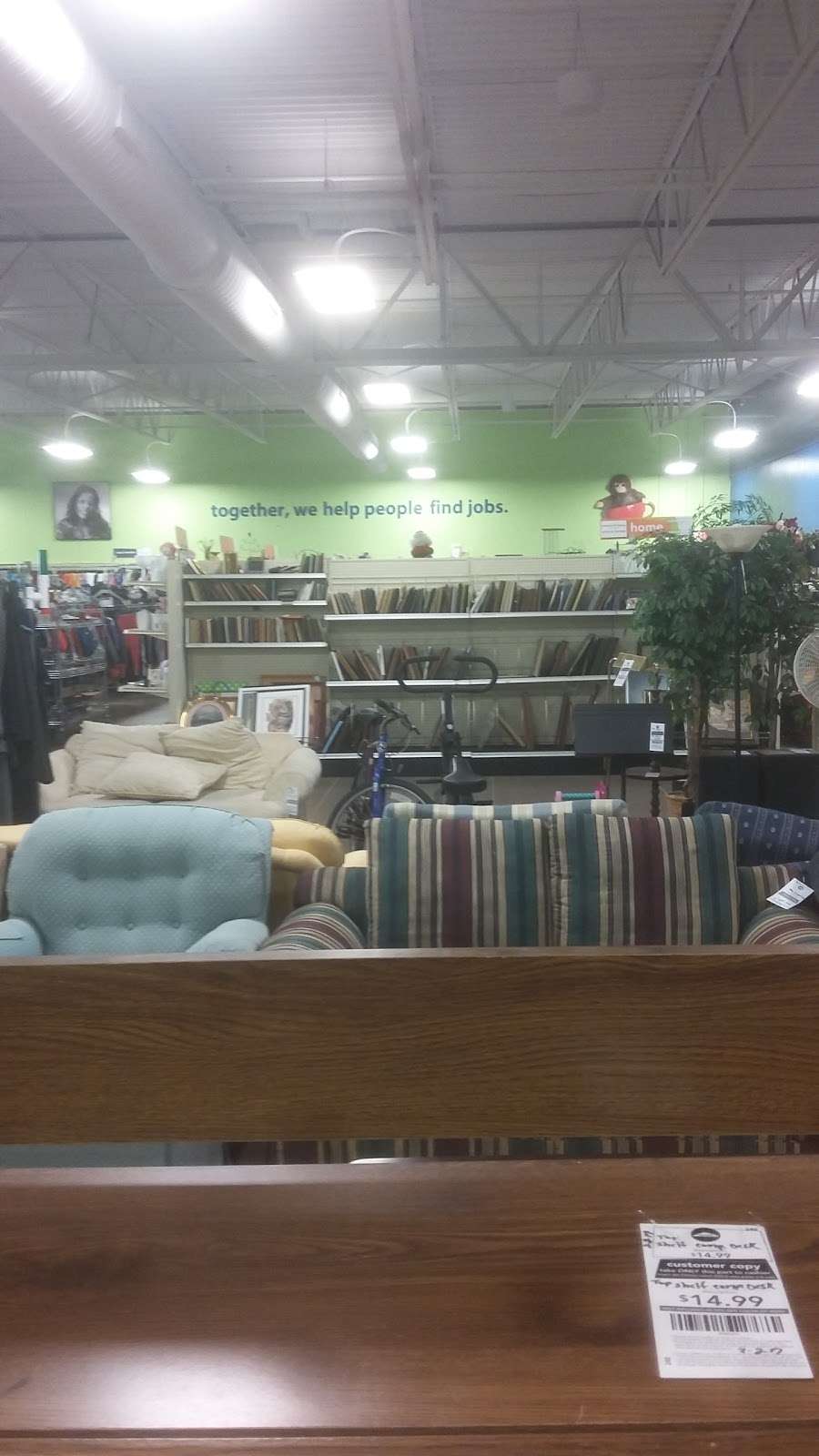 Goodwill Store | 8450 N Michigan Rd, Indianapolis, IN 46268, USA | Phone: (317) 334-0635