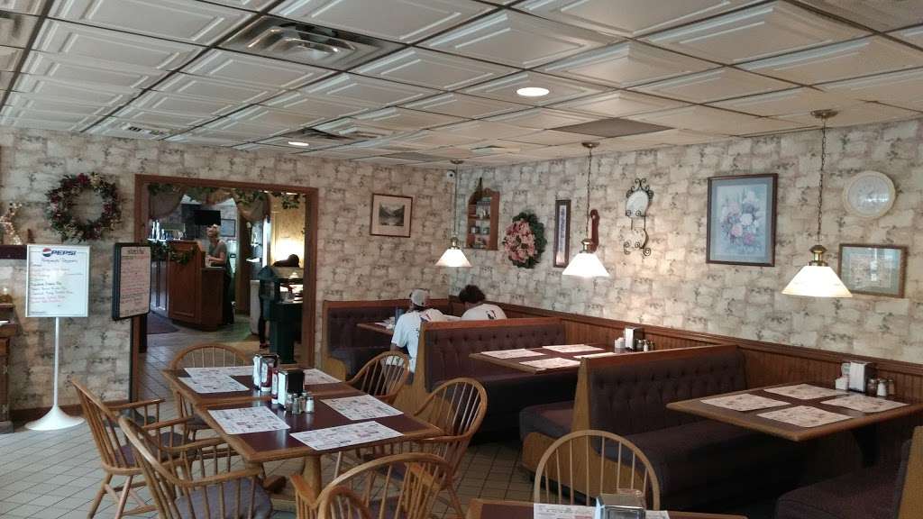 Kays Italian Restaurant | 1409 Lake Ariel Hwy, Lake Ariel, PA 18436, USA | Phone: (570) 698-9590