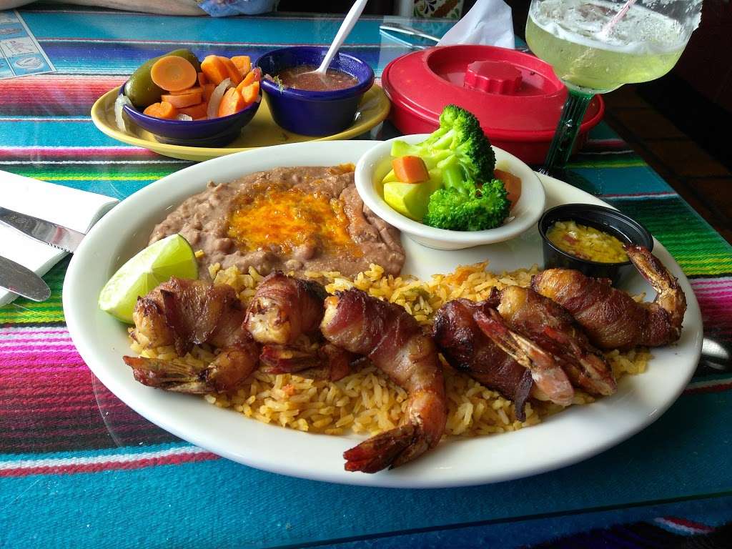 Chiquitas Mexican Restaurant | 4110 Home Ave, San Diego, CA 92105, USA | Phone: (619) 264-2072