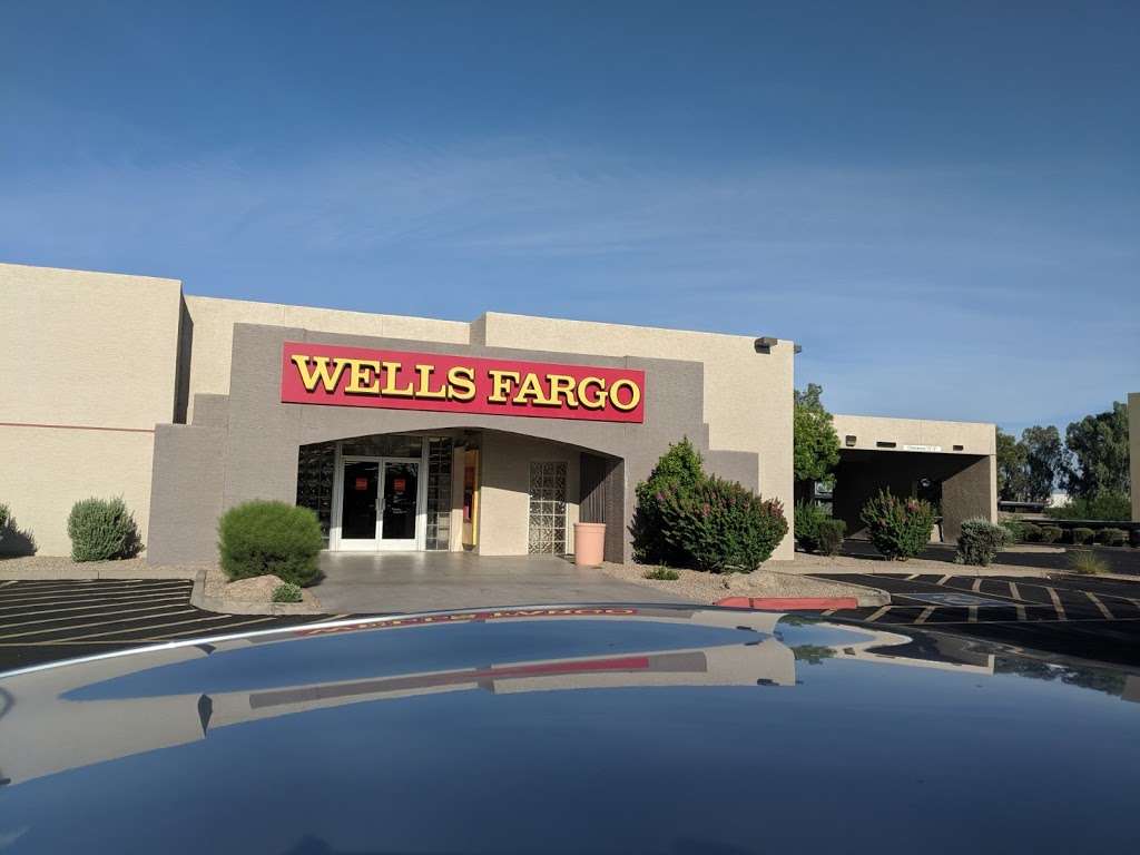 Wells Fargo Bank | 14595 N Scottsdale Rd, Scottsdale, AZ 85254, USA | Phone: (480) 624-3800