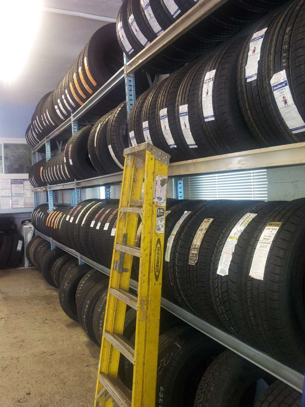 Super Top Tires | 81 Montclair Ave, Paterson, NJ 07502 | Phone: (973) 278-2867