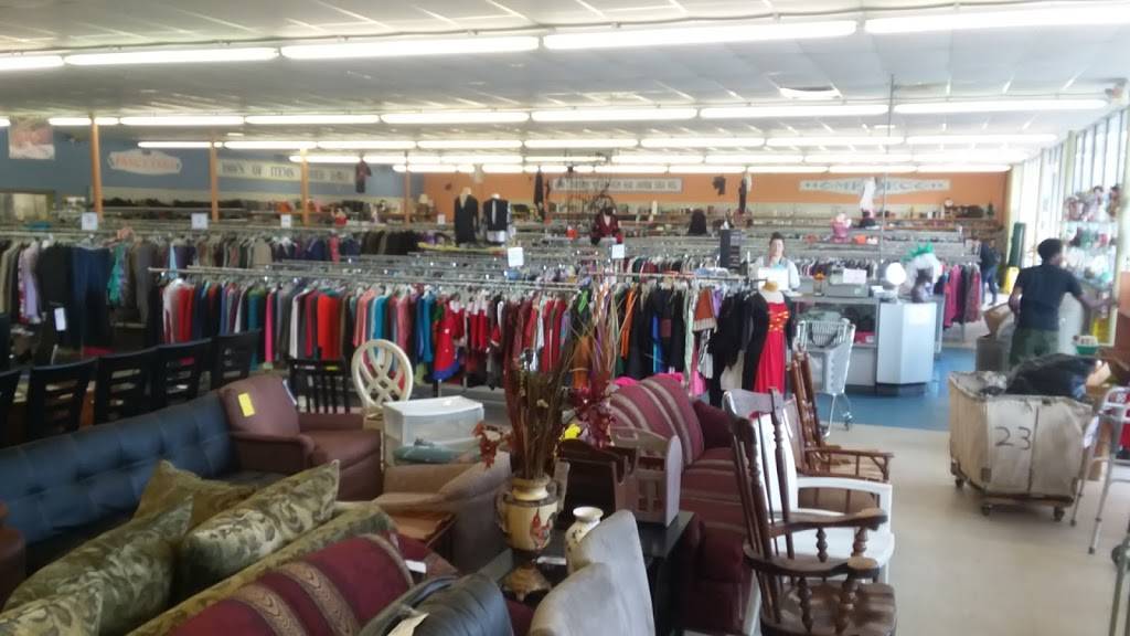 CHKD Thrift Store | 1356 E Little Creek Rd, Norfolk, VA 23518, USA | Phone: (757) 587-5437