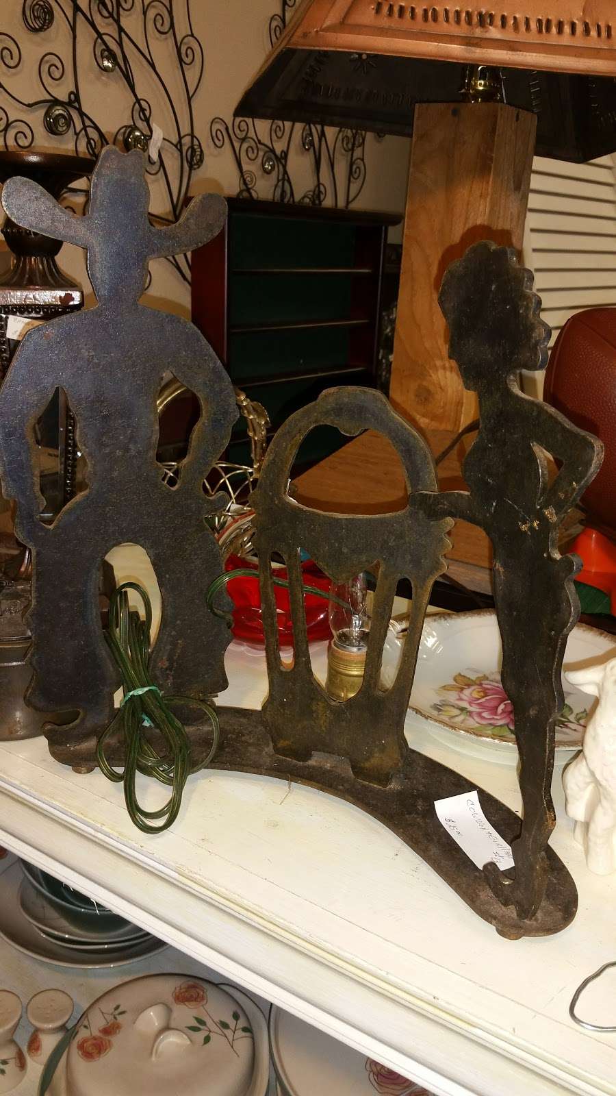 Navasota Emporium | 217 W Washington Ave, Navasota, TX 77868, USA | Phone: (936) 825-8206