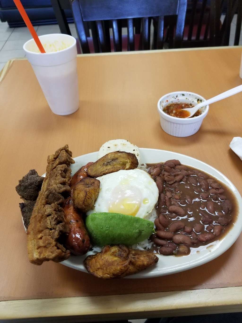 Cafeteria Panaderia Central | 12788 Veterans Memorial Dr, Houston, TX 77014 | Phone: (281) 866-7630