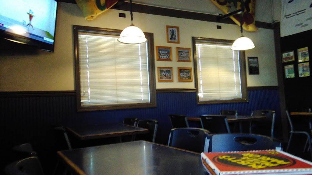 Rustys Pizza Parlor | 1751 White Ln, Bakersfield, CA 93304, USA | Phone: (661) 835-5555